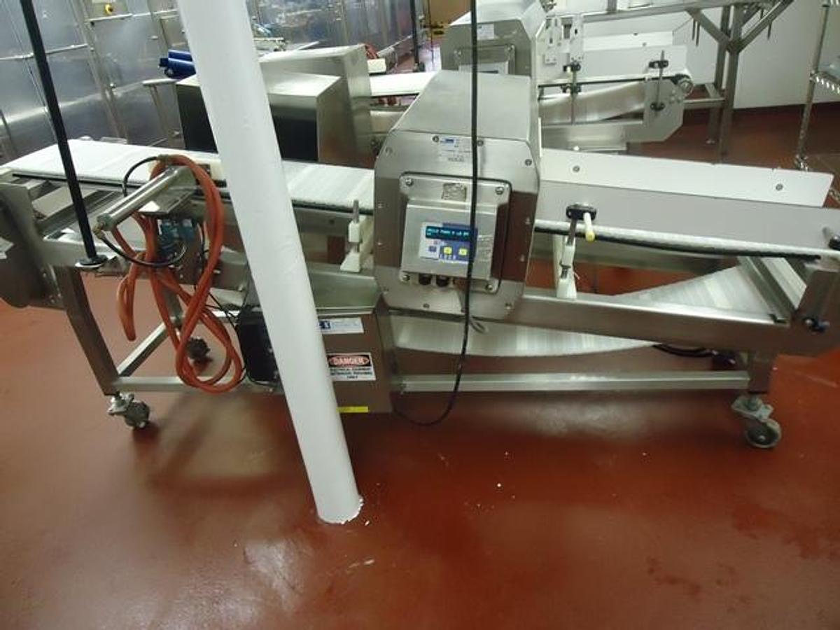 Used Loma/Lock Inclined 13¾ In. Wide x 6½ In. High Stainless Conveyorized Metal Detector