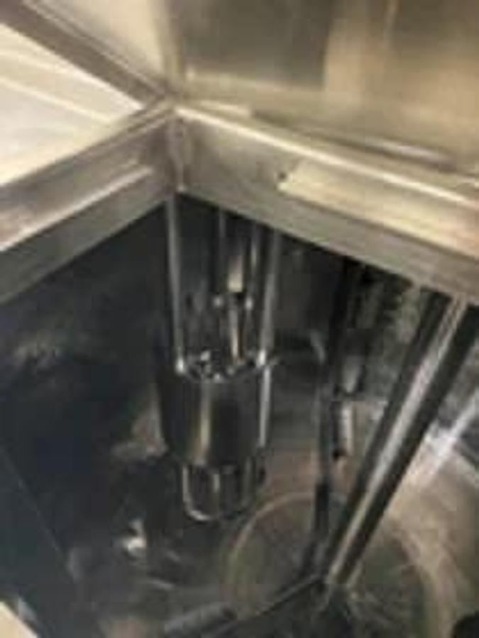 Used Ross VM1200 Stainless Steel Triple Shaft Batching Tank