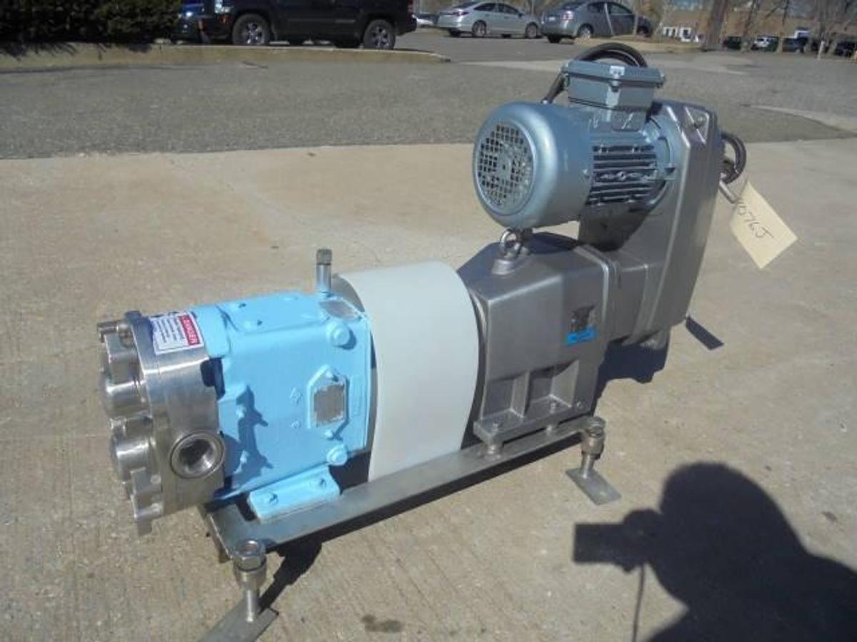 Used Waukesha 030 Stainless Positive Displacement Pump, 1.5 HP, Vari Speed