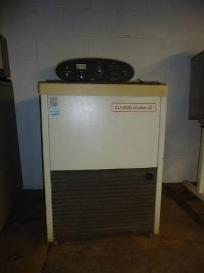 Used Damon/Iec Cu-5000 Centrifuge