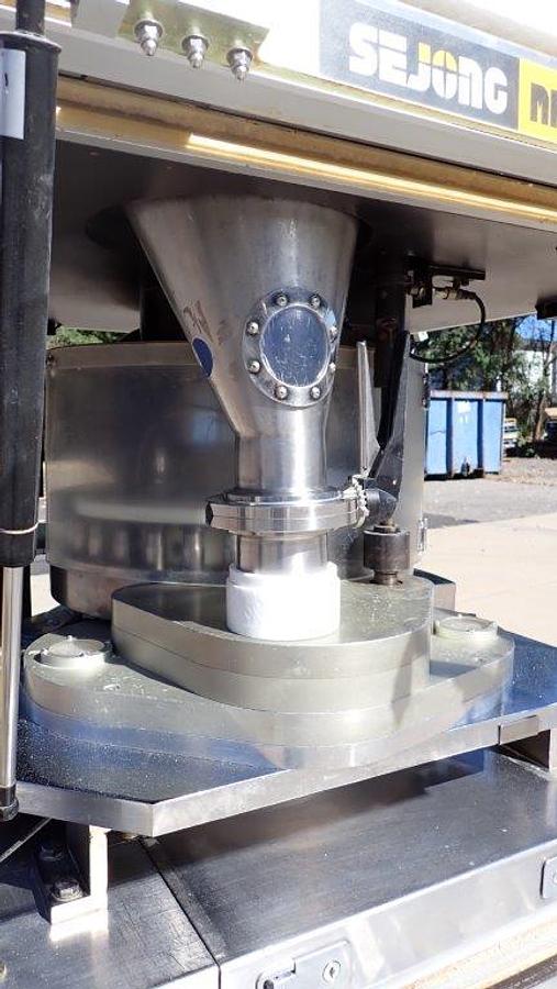 Used Sejong 30 Station Precompression Rotary Tablet Press, D Tooling