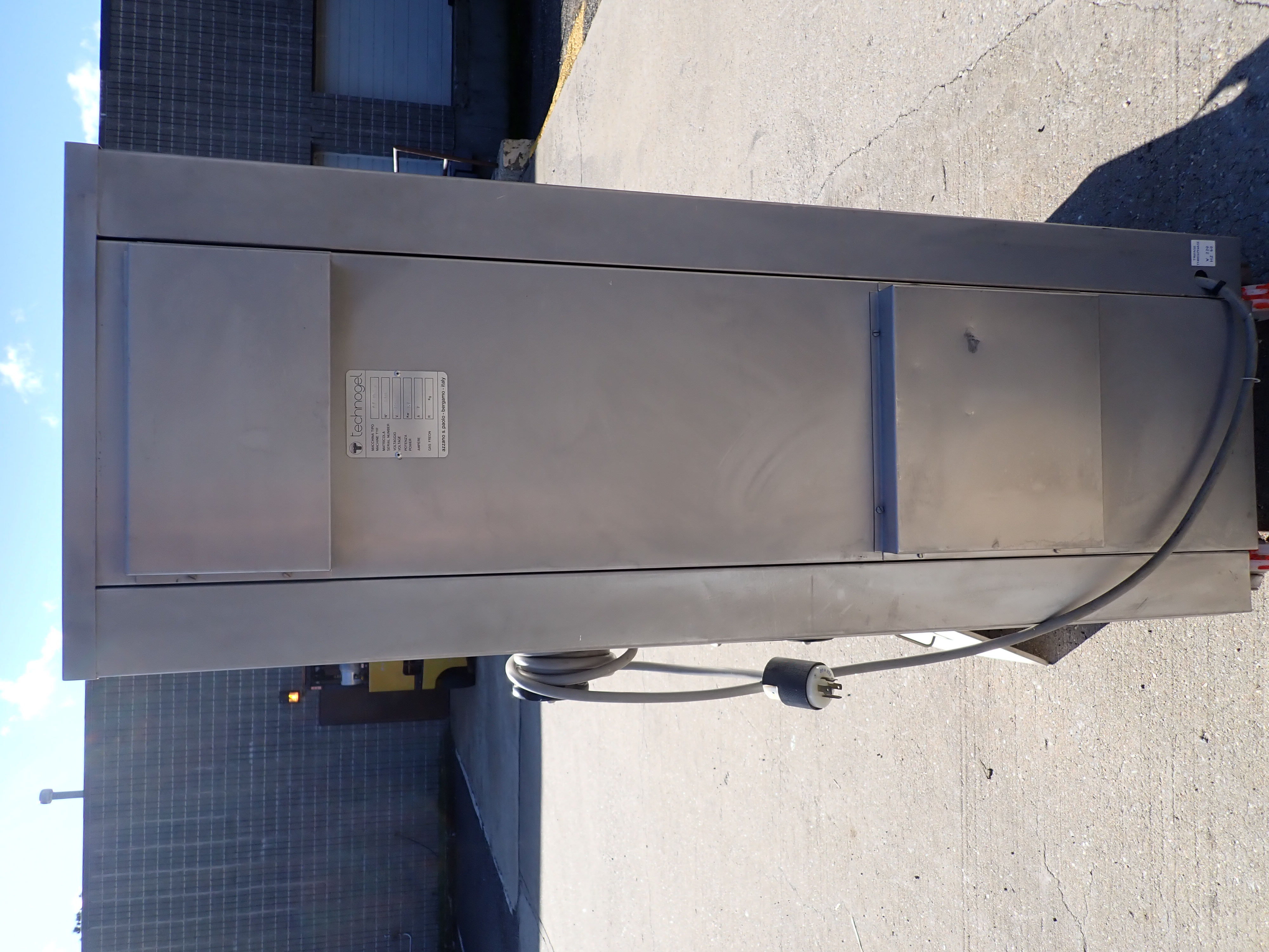 Used Technogel FF 10SN  Fruit and Ingredient Feeder