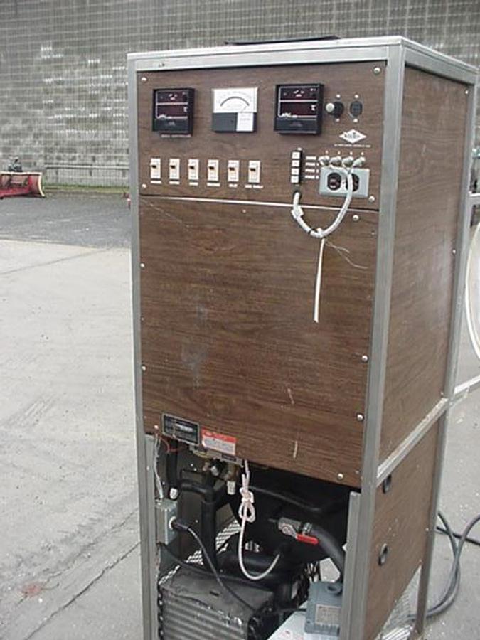 Used Virtis Laboratory Freeze Dryer With Stoppering