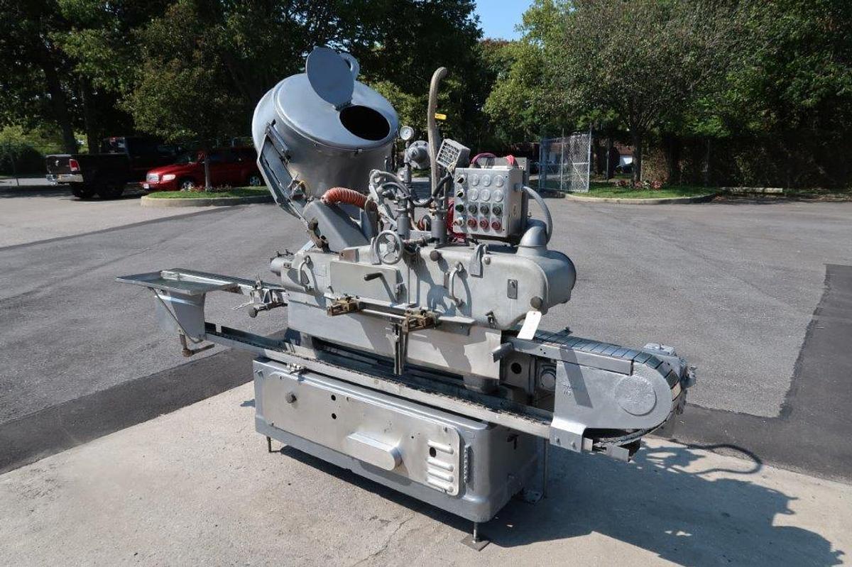 Used White Cap Model VG Automatic Steam Capper