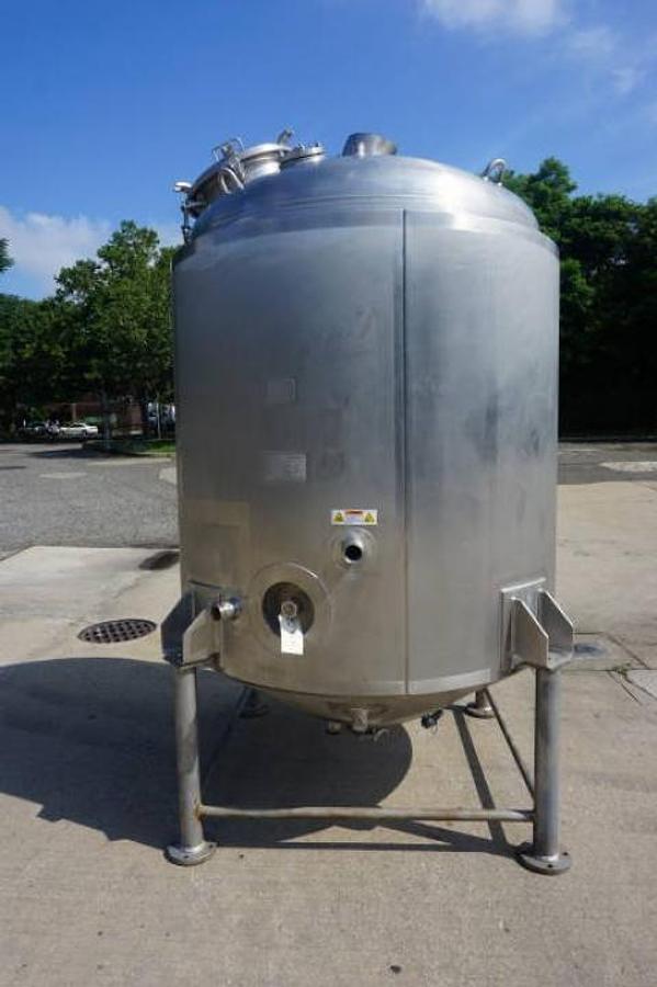Used 900 Gallon APV Crepaco Stainless Jacketed Pressure Tank, Cone Bottom