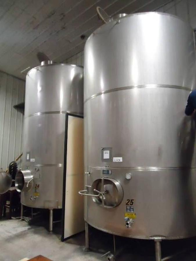 Used 3,800 Gallon Zero Manufacturing Stainless Vertical Closed Tanks (2)