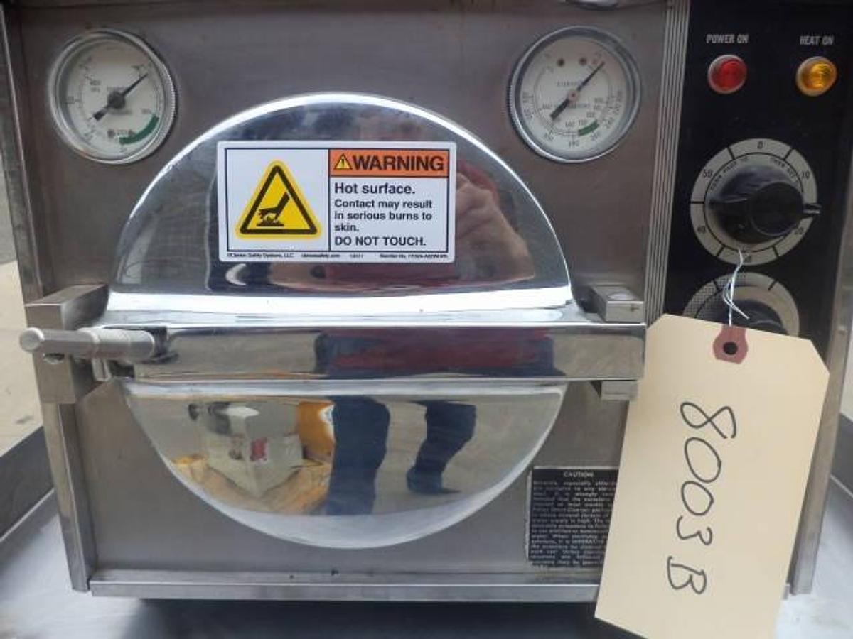 Used Omni-Clave OCM Lab Sterilizer/Autoclave, 115 Volt