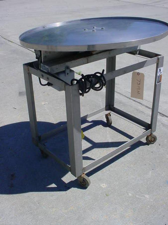 Used 32″ Diameter Rotary Unscrambling/Accumulating Table