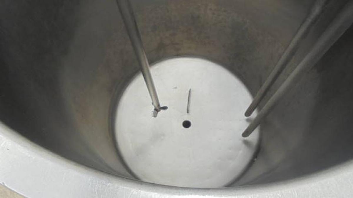 Used 233 Gallon Viatec Jacketed Mix Tank, Admix Propeller, 180 psi jacket