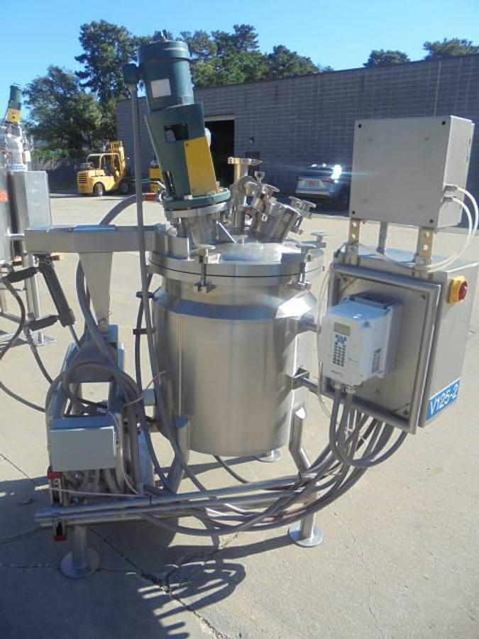 Used 50 Gallon Cherry Burrell 316SS Mix Kettle/Reactor, Tilt Out Agitation