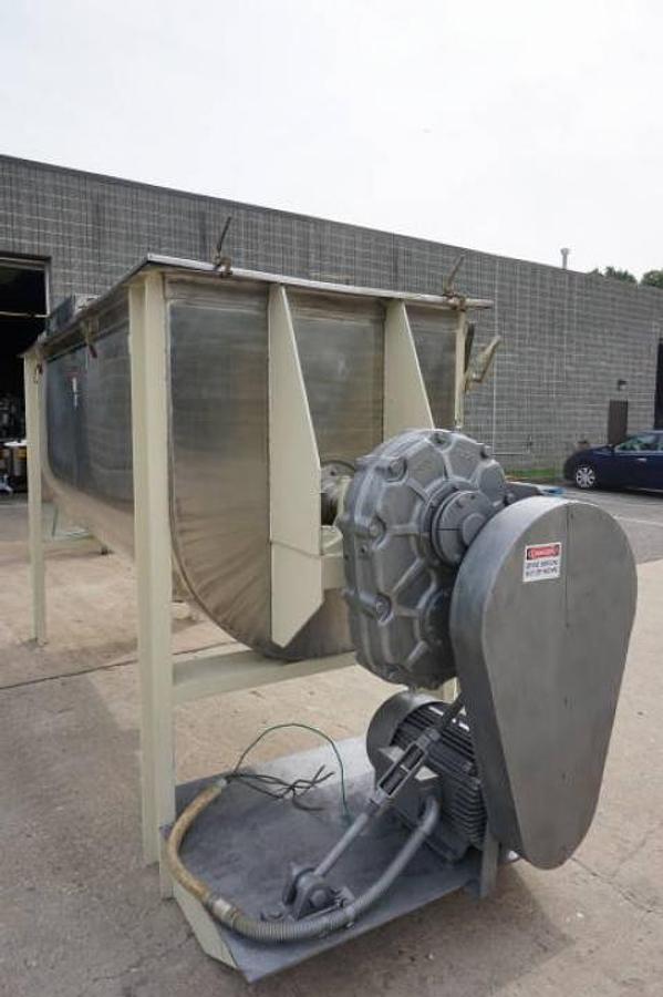 Used 120 Cu. Ft. Gurdin Stainless Steel Double Ribbon Blender, 25 HP motor