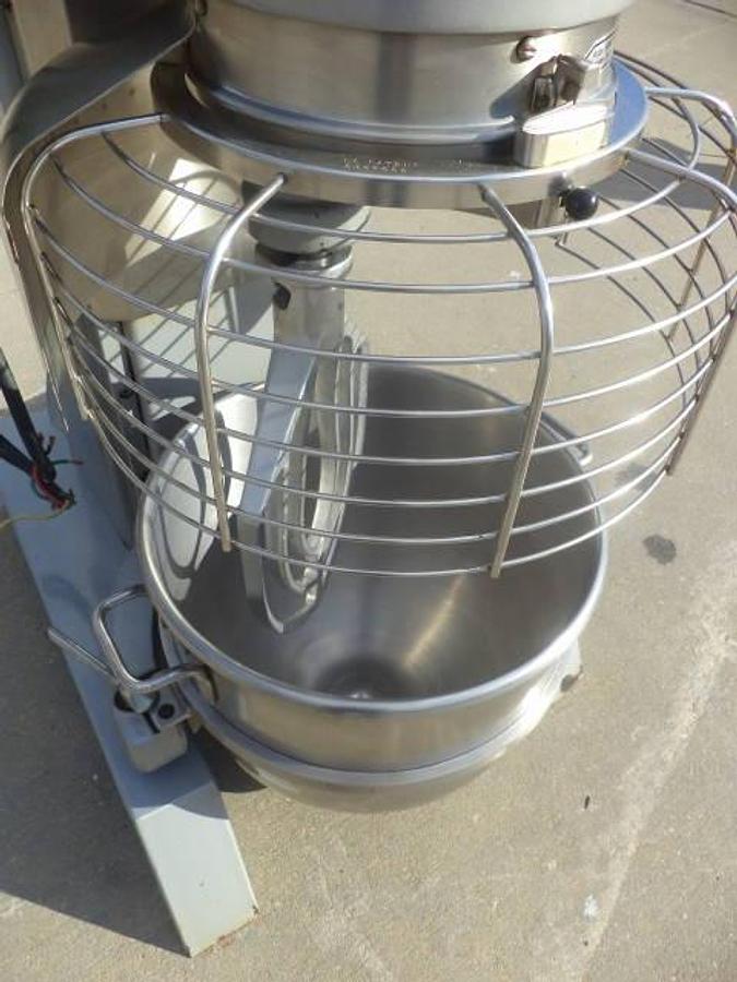 Used Hobart h-600T Bowl Mixer