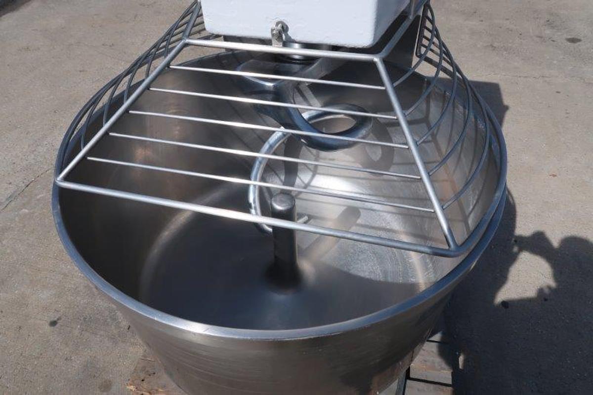 Used Hobart HF250 Spiral Dough Mixer