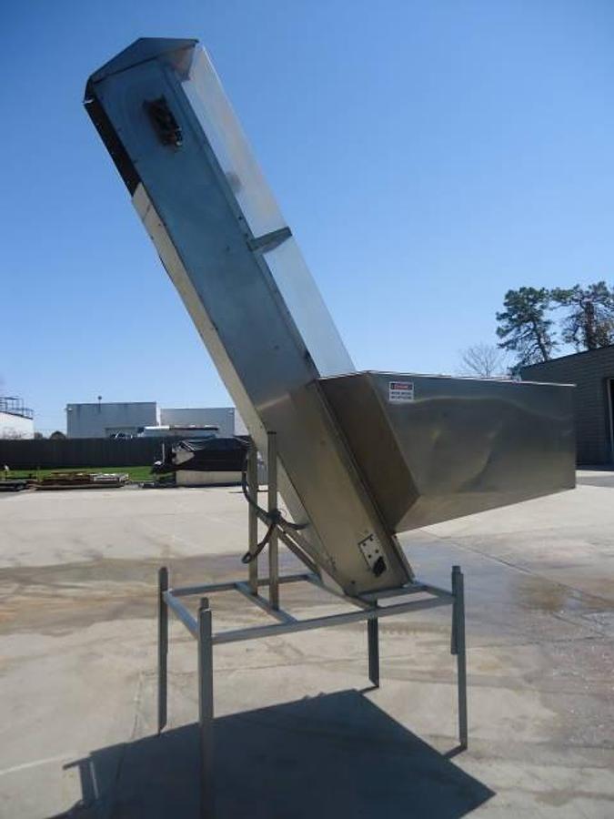 Used 10 In. Wide Inclined Elevator, 4-1/2 In. X 4 In. Buckets