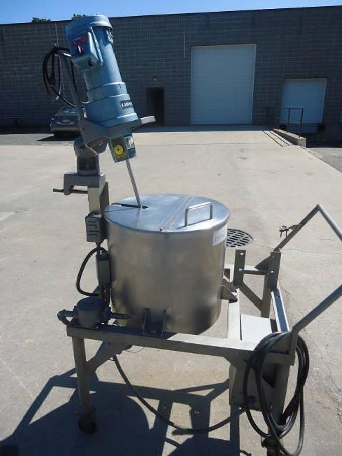 Used 20 Gallon Sfi Self-Contained Electric Jacketed Tank With Lightnin Agitator