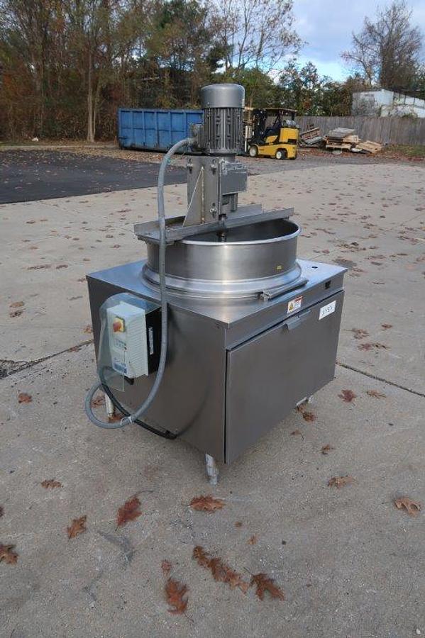 Used 40 Gallon Cleveland Range Stainless Steel Scraper Agitated Kettle, Auto Tilt discharge
