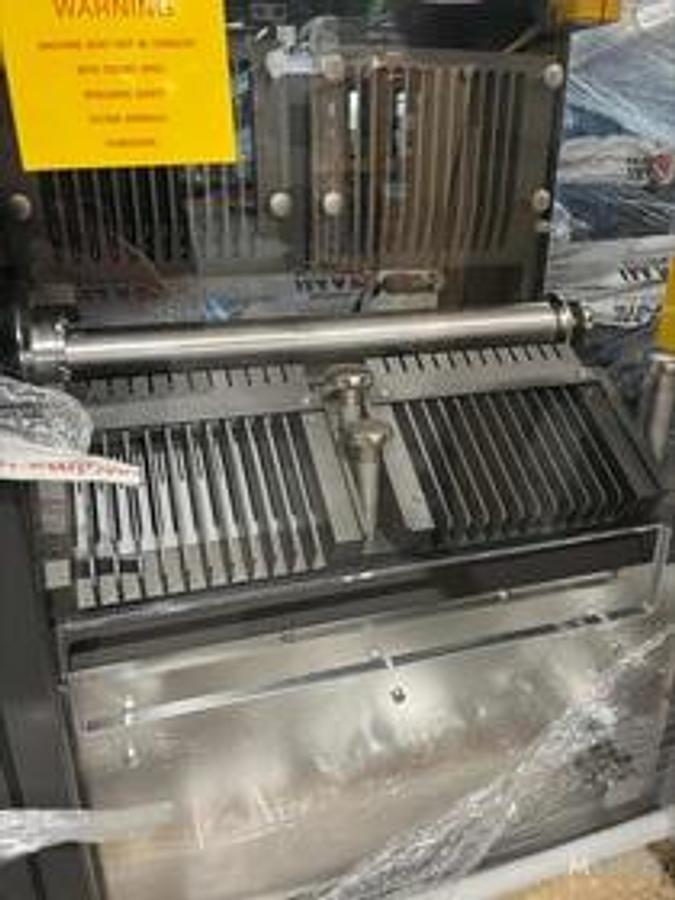 Used IMA S.p.A. Adapta Model 200 Automatic Hard-Capsule Filling Machine