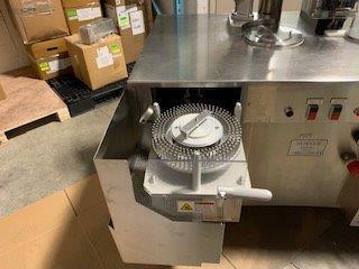 Used Capsugel Ultra 8 II Capsule Filling Machine, 00 Tooled