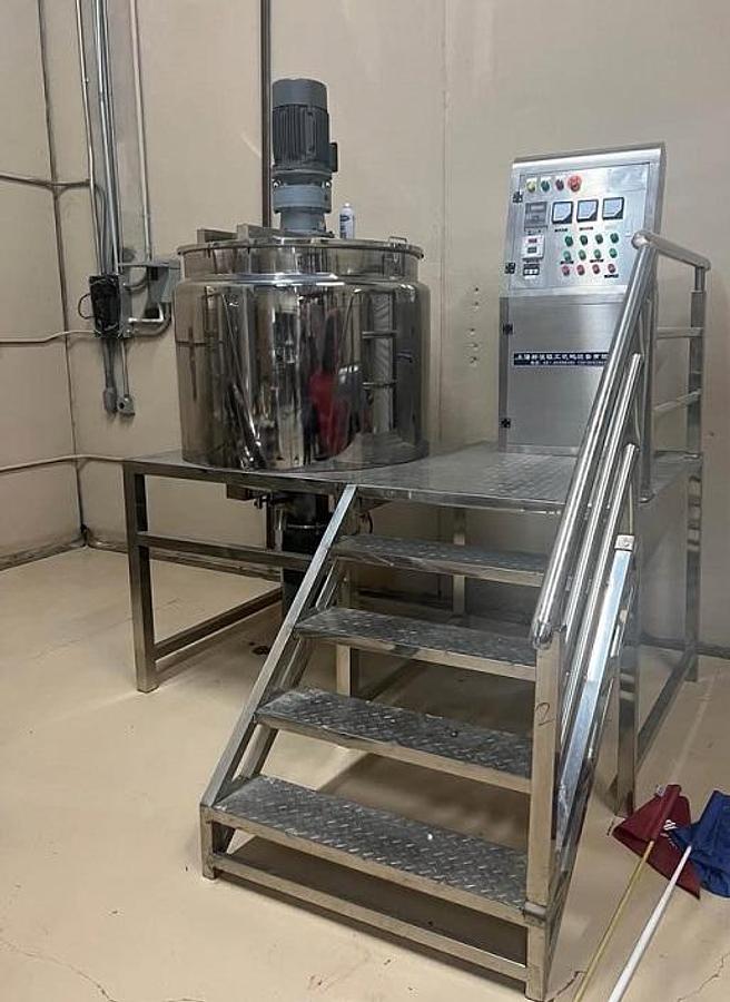Used 200 Gallon Electric SS Double Motion Mixing Tank with High Shear Mixing