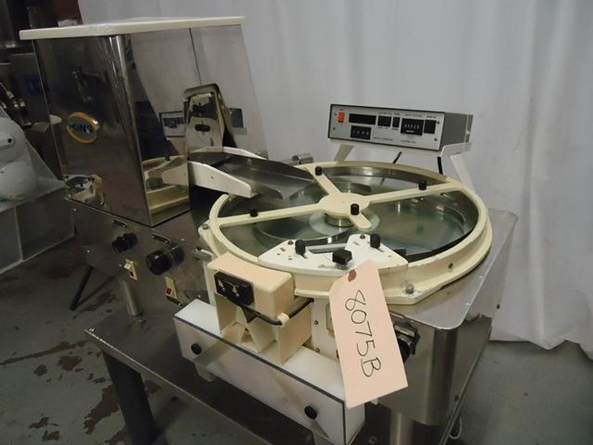 Used King TB4 (GMP) Tabletop Tablet/Capsule Counting Machine