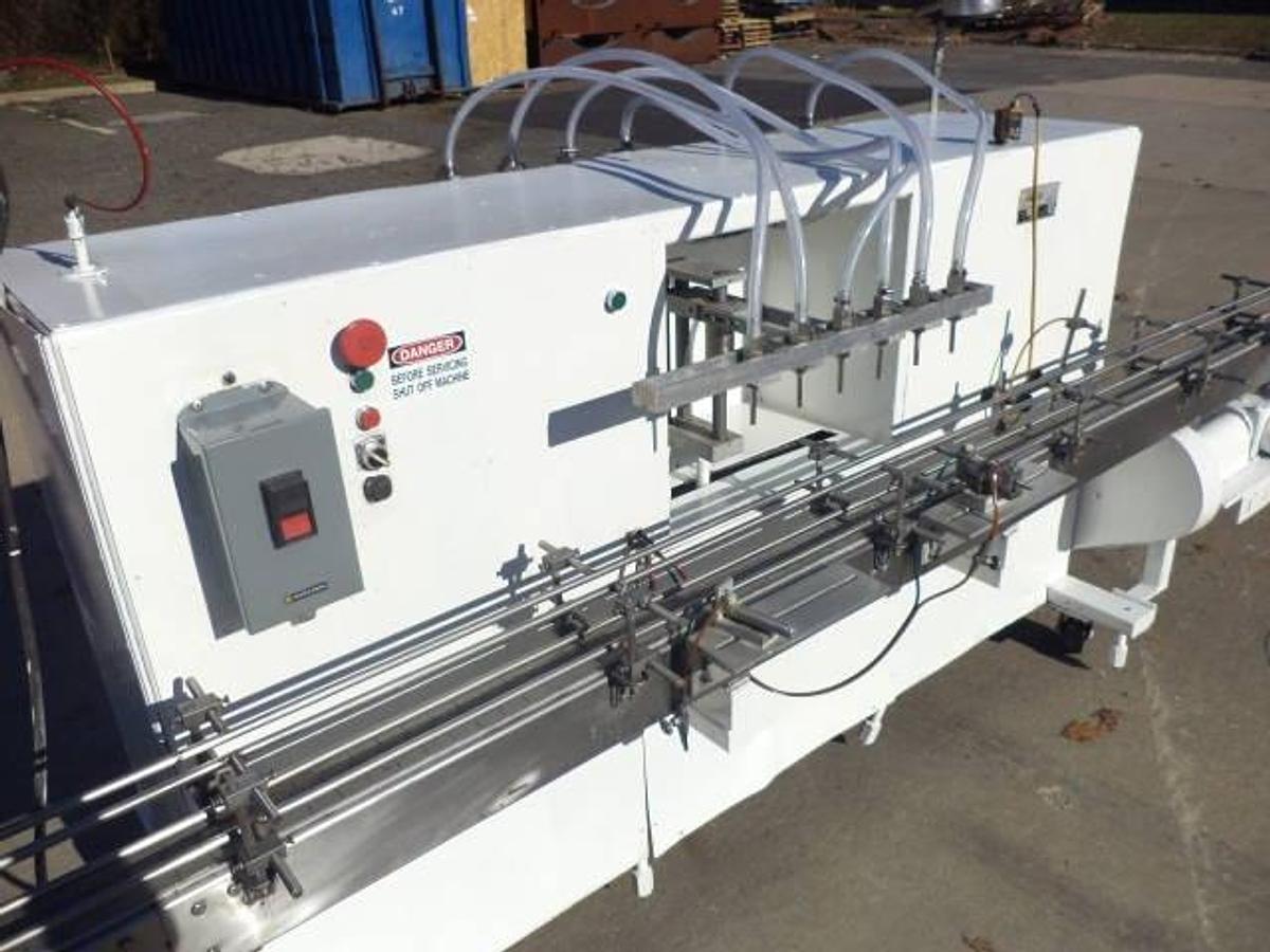 Used Filamatic Eight Piston Automatic Filling Machine, 520 cc Pistons