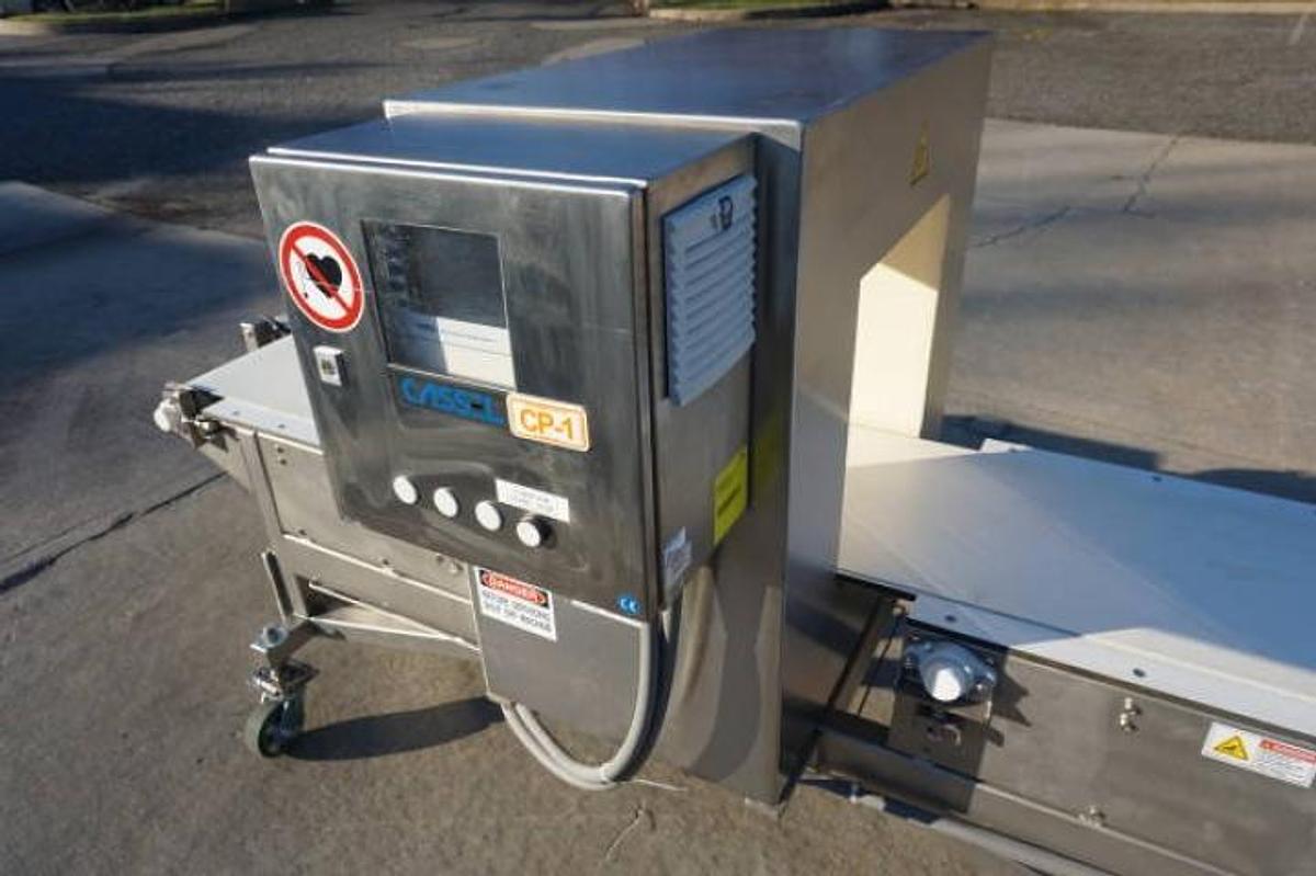 Used Cassel “Shark 2” Stainless Steel Metal Detector,18 In. Wide X 16 In. High Aperture