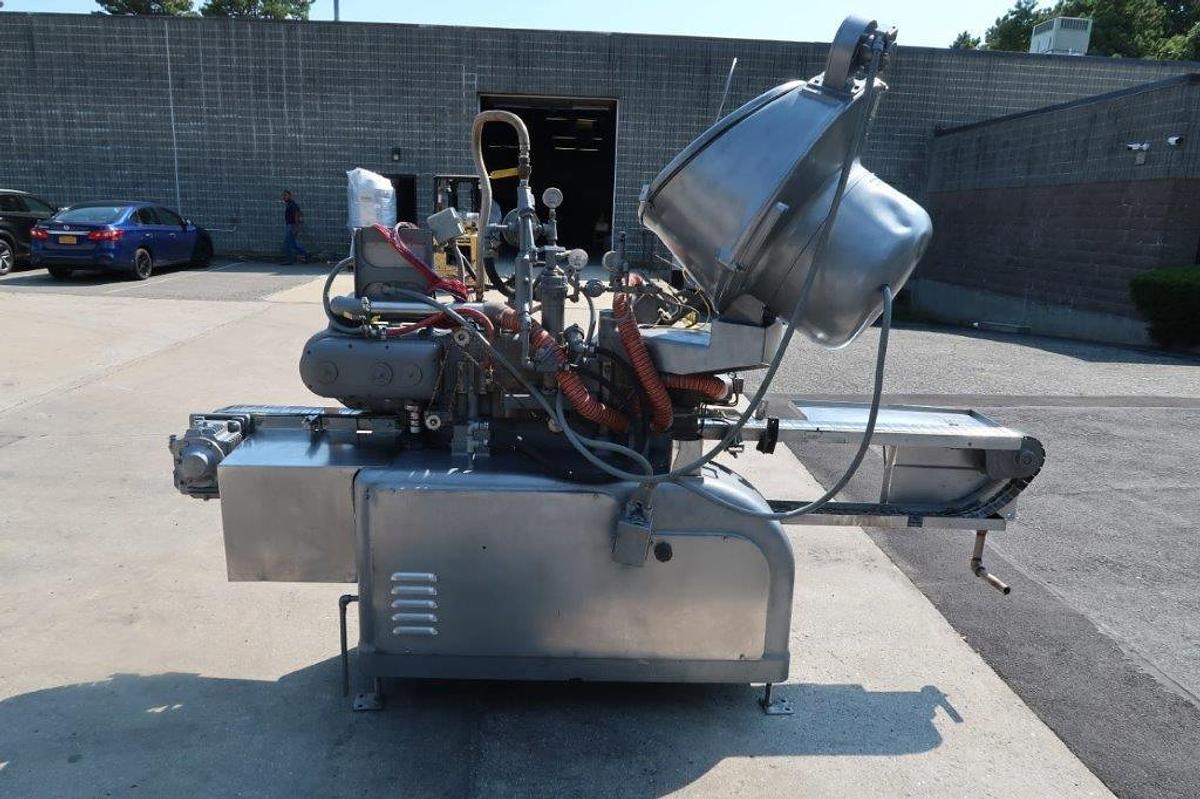 Used White Cap Model VG Automatic Steam Capper