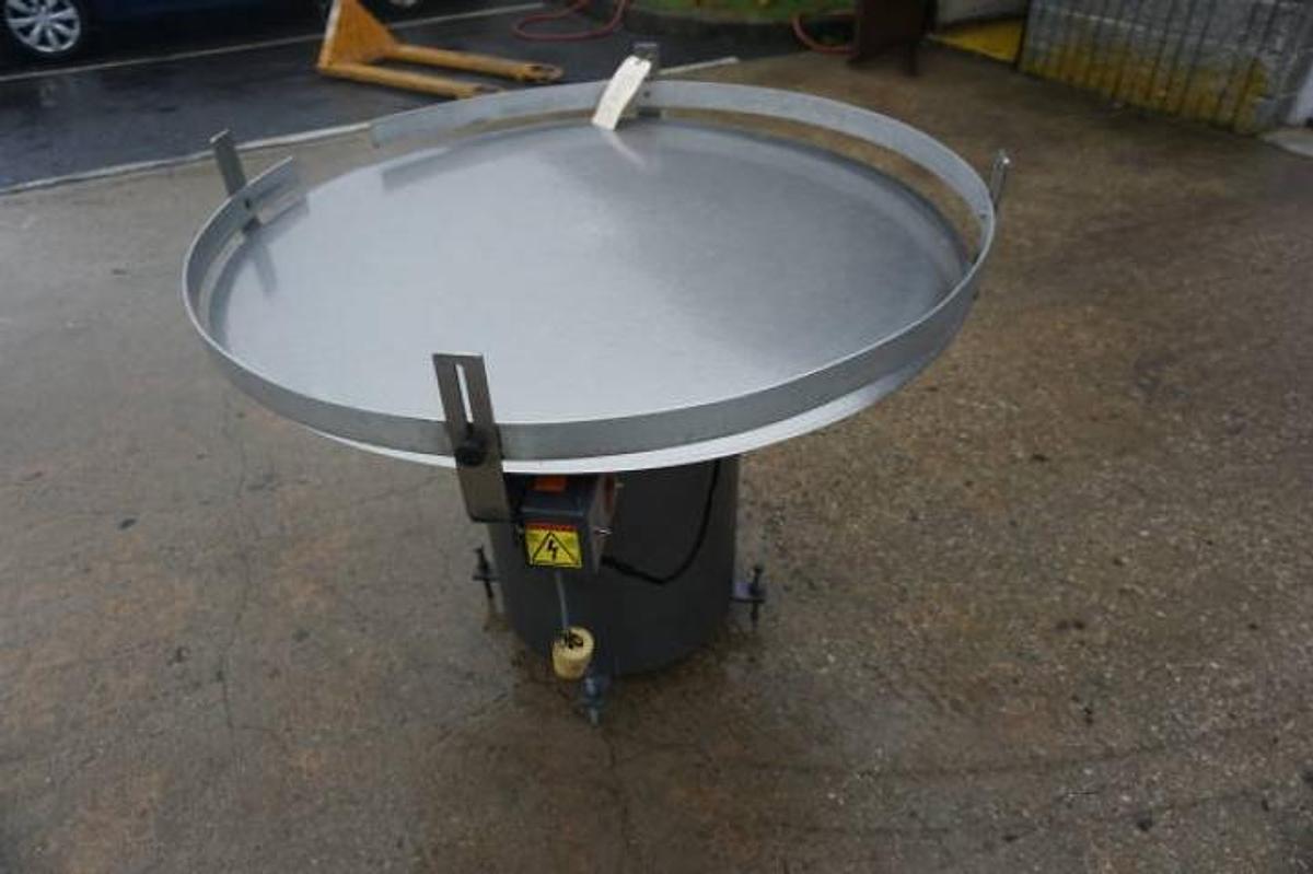 Used 48 In. Diameter Kaps All Rotary Unscrambling/Accumulating Table, Variable Speed