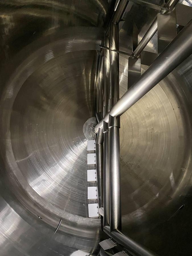 Used 6,000 Gallon DCI SS Agitated Mix Kettle, 135 PSI Jacket