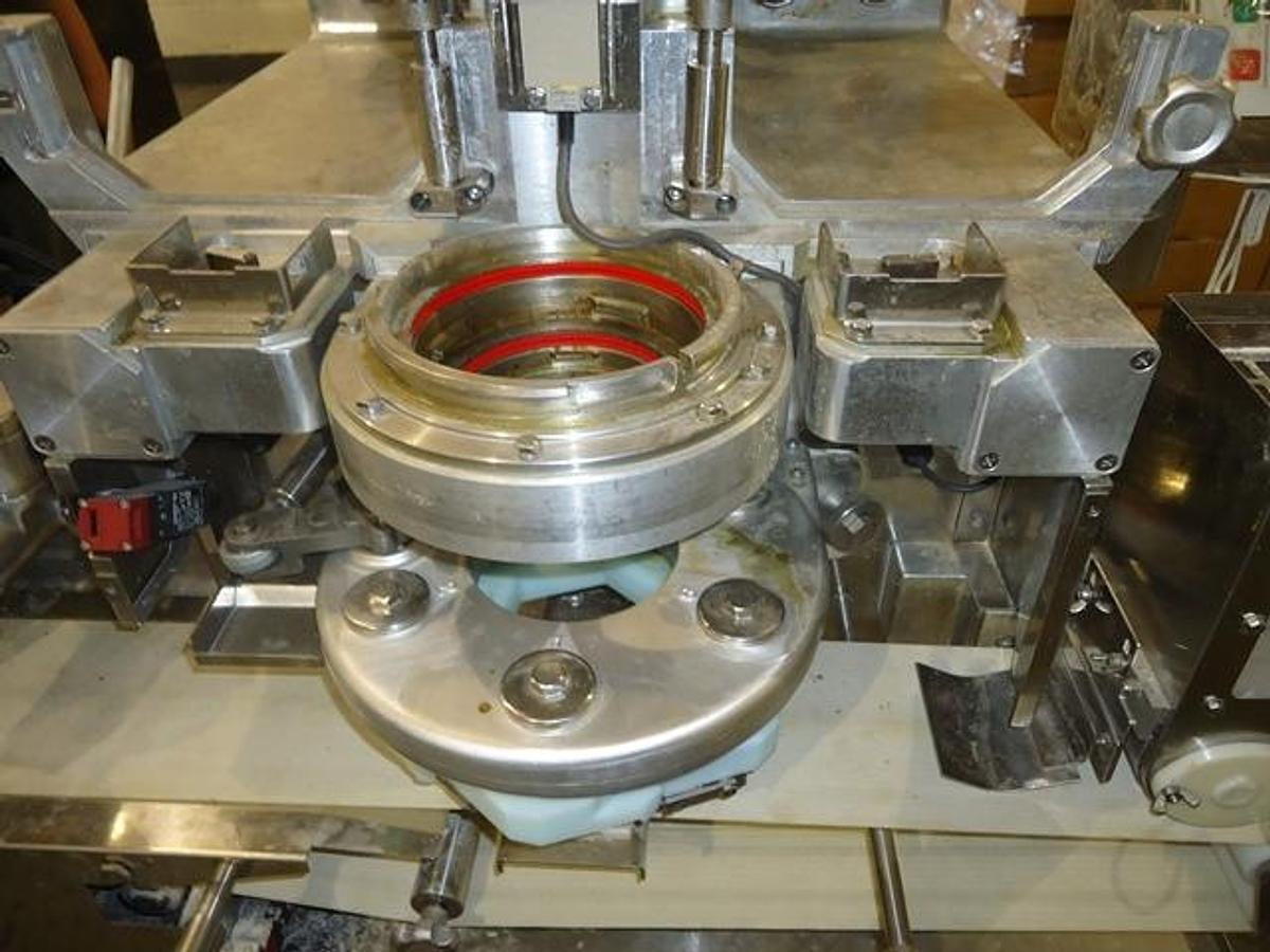 Used Rheon KN550 Encrusting Machine, Portable
