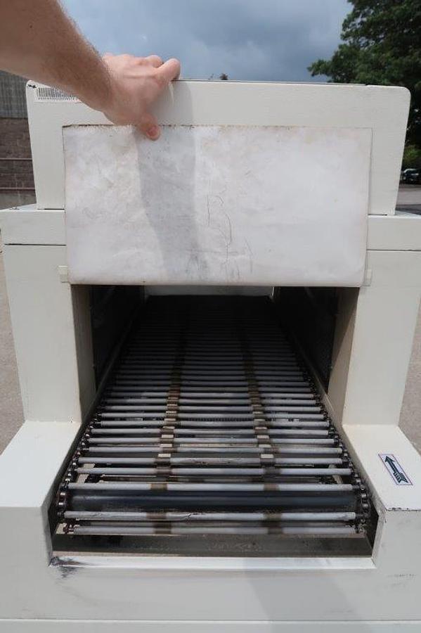 Used HangZhou ChenXin Machinery Equipment Company Ltd. Conveyorized Shrink Tunnel
