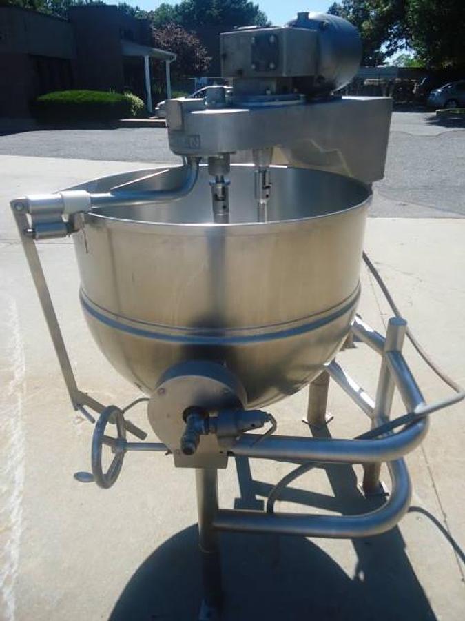 Used 80 Gallon Groen Twin Action Jacketed Mix Kettle, Tilting