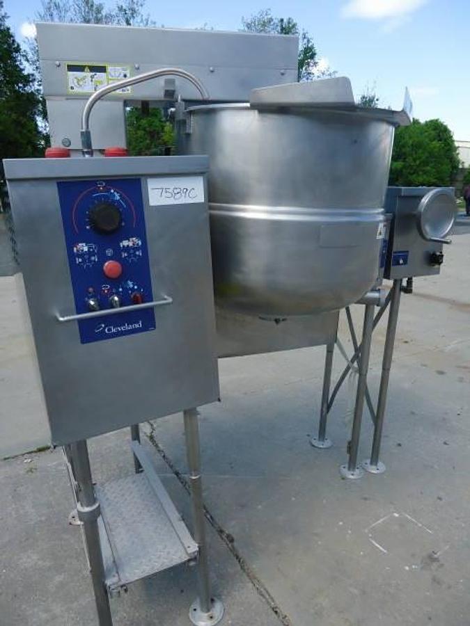 Used 60 Gallon Cleveland Range Gas Fired Twin Action Kettle, 316 Stainless Steel-