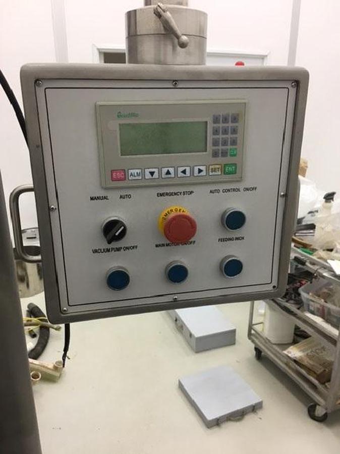 Used Vanguard VAF-1200C Encapsulator, 0 and 1 Tooling