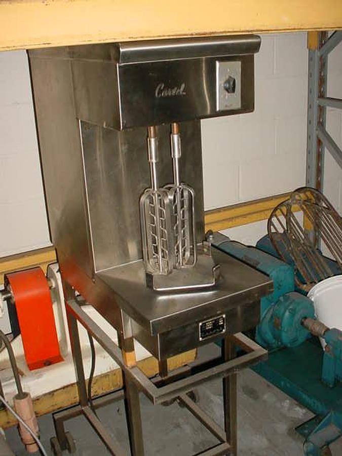 Used Carvel Whipper, 2-Bladed