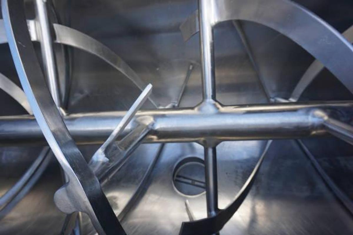 Used 36 Cu. Ft. Bush Tank Stainless Steel Double Ribbon Blender, 15 HP