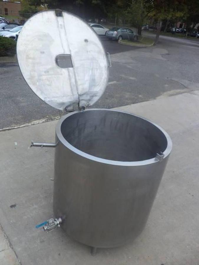 Used 300 Gallon Type 316 SS jacketed tank