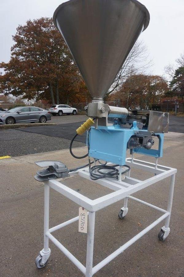 Used Simplex Single Piston Filling Machine, Single Phase Electrics