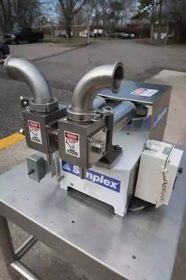 Used Simplex AS-2 Dual Piston Filler, Single Phase Electric