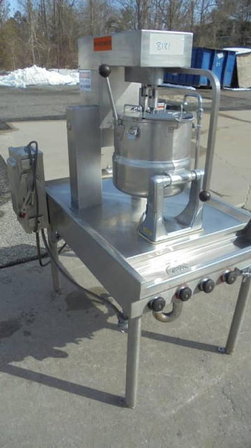 Used 5 Gallon Groen Stainless Steel Twin Action Scraper Kettle, Variable Speed