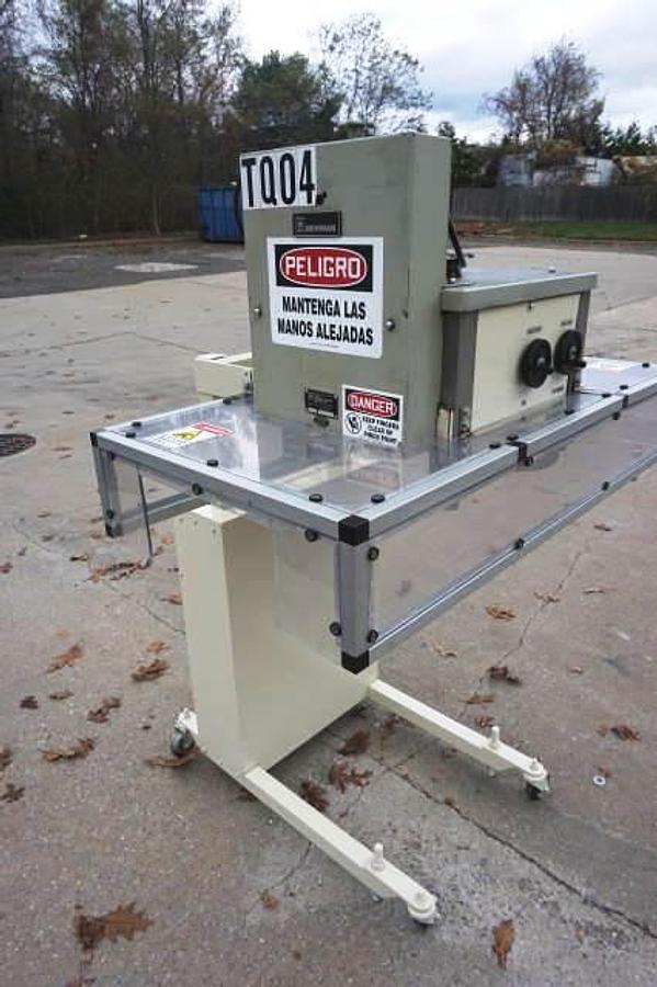 Used Newman 4CT Cap Tightener/Retorquer, Portable