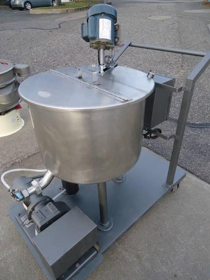 Used Approx. 30 Gallon Stainless Steel Portable Tank With Zenith Pump