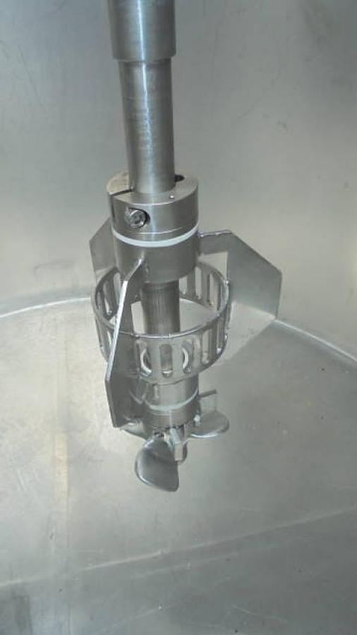 Used 308 Gallon Permasan SS tank with Admix Rotosolver
