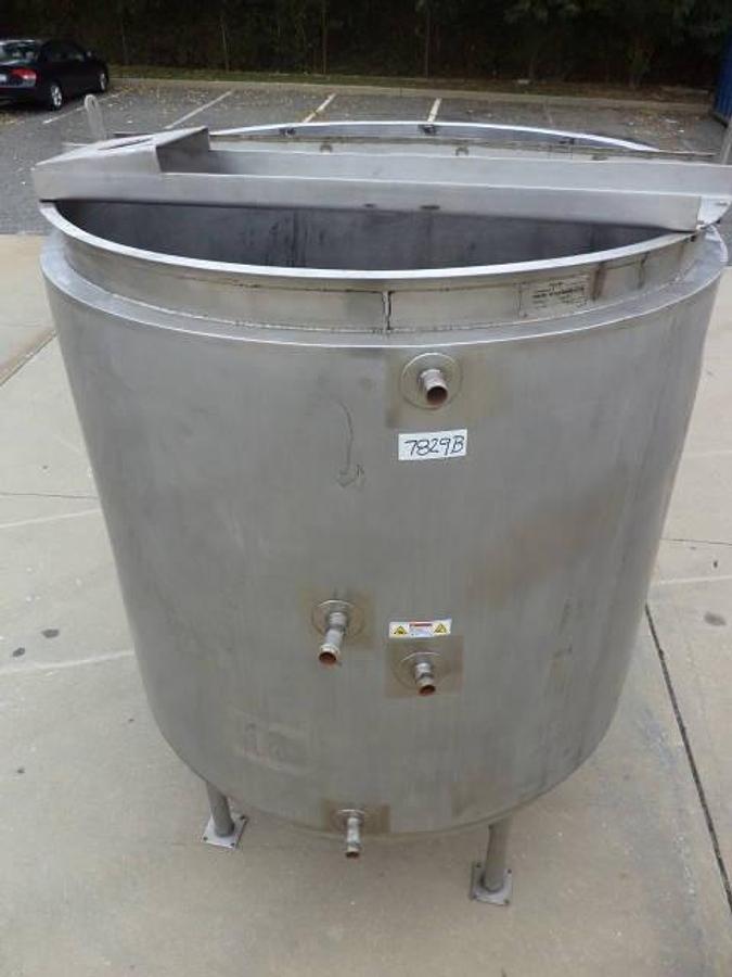 Used 1,250 Gallon B & G 316 Stainless Steel Vertical Jacketed Tank, 60 PSIG Jacket