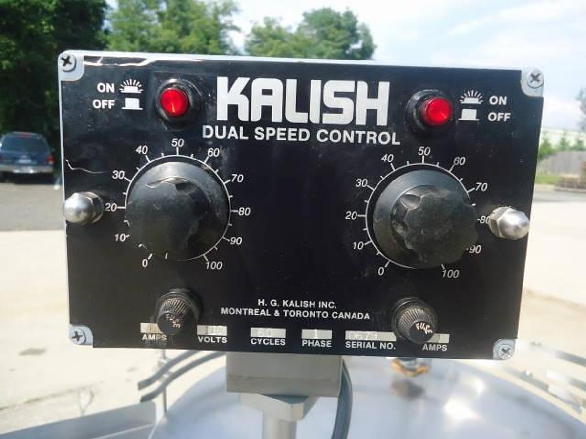 Used 36 IN. KALISH STAINLESS STEEL ROTARY UNSCRAMBLING-ACCUMULATING SHELF