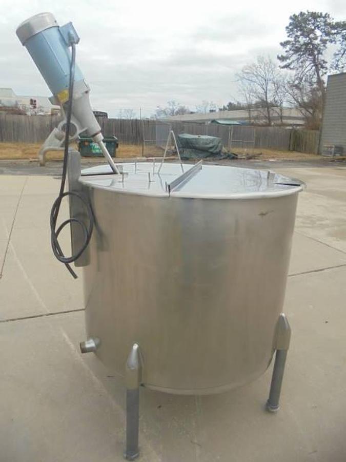 Used 250 Gallon Steriline Stainless Steel Jacketed Mix Tank