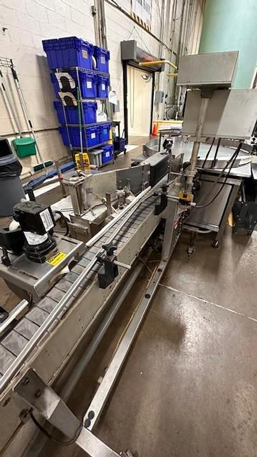 Used Automatic Liquid Filling Line