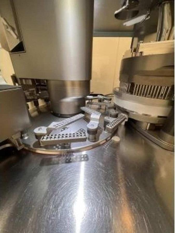 Used Fette FE20 Compacting capsule Filling Machine