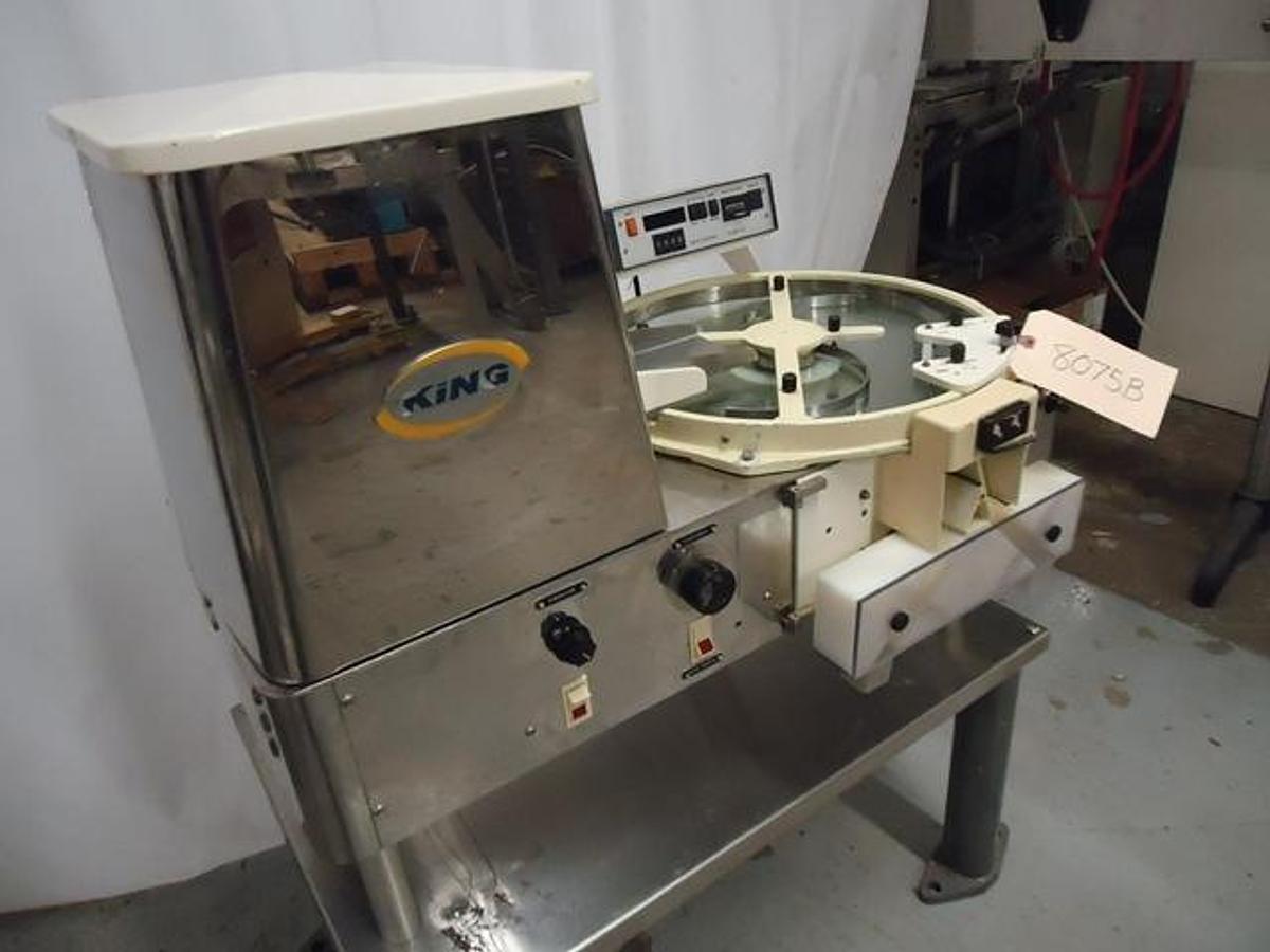 Used King TB4 (GMP) Tabletop Tablet/Capsule Counting Machine
