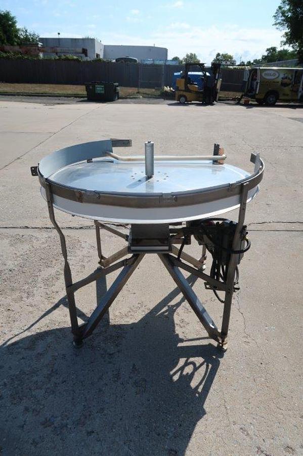 Used 48 In. Diameter Rotary Unscrambling/Accumulating Table 3/60/208-230/460 Volt